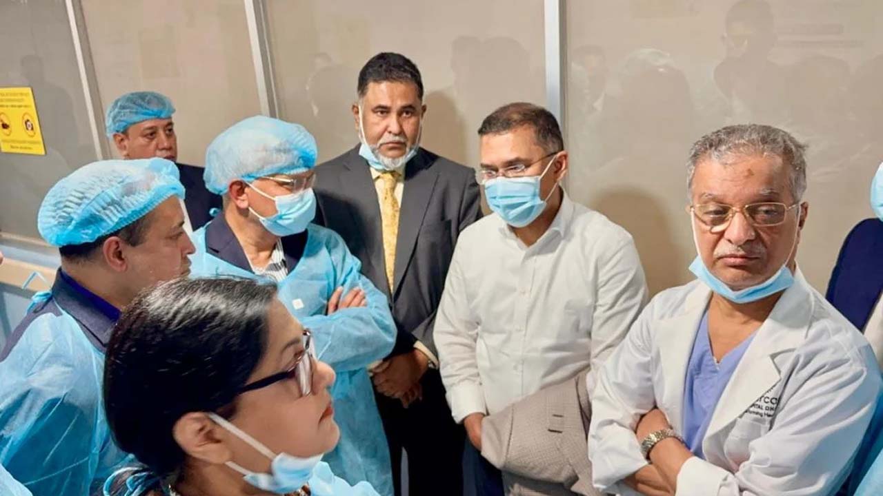 এভারকেয়ার হাসপাতালে তারেক রহমান