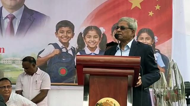 বক্তব্য রাখছেন মন্ত্রী মির্জা ফখরুল ইসলাম আলমগীর