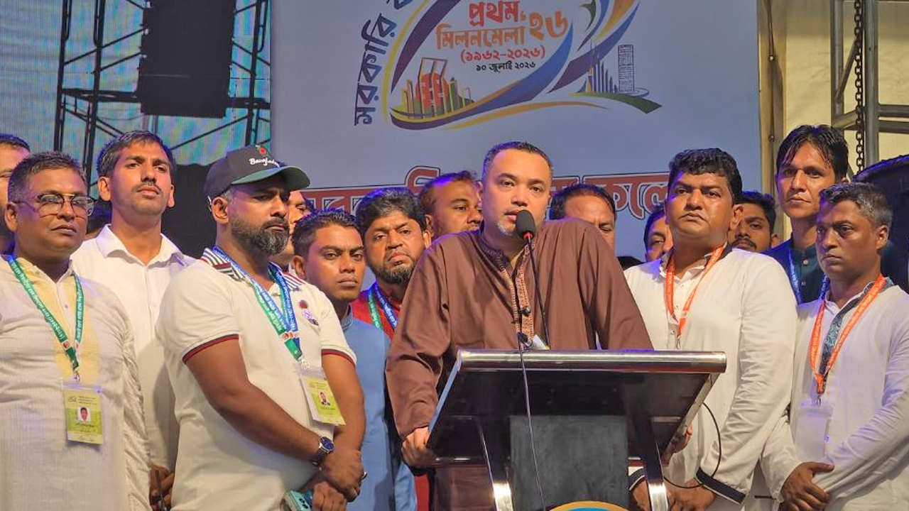 প্রধানমন্ত্রীর শিক্ষা উপদেষ্টা ও কার্যালয়ের মুখপাত্র মাহদী আমিন