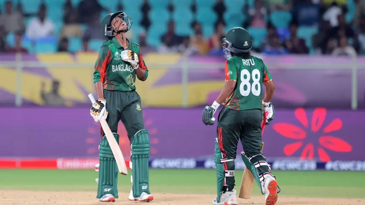 স্বর্ণার ফিফটির পরও হেরেছে বাংলাদেশ