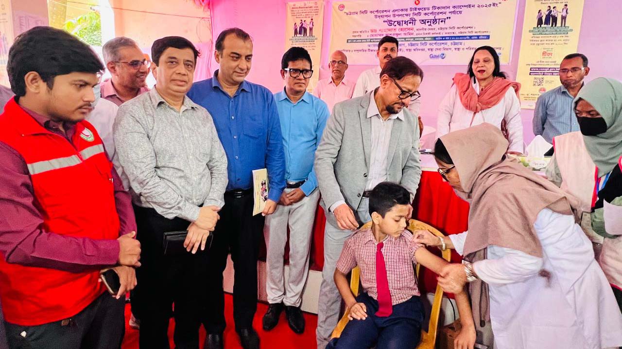 টাইফয়েডের টিকা পেল ১৬ লাখ ৫৫ হাজার শিশু