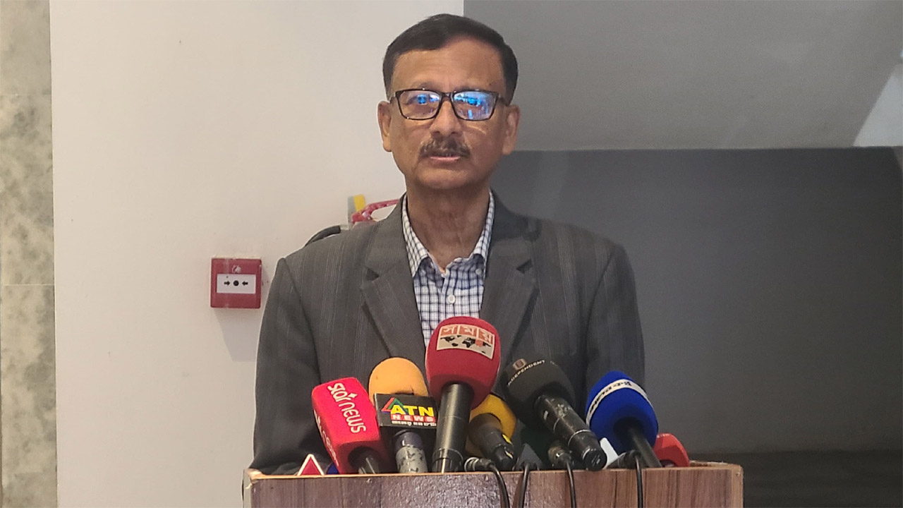 পররাষ্ট্র উপদেষ্টা তৌহিদ হোসেন