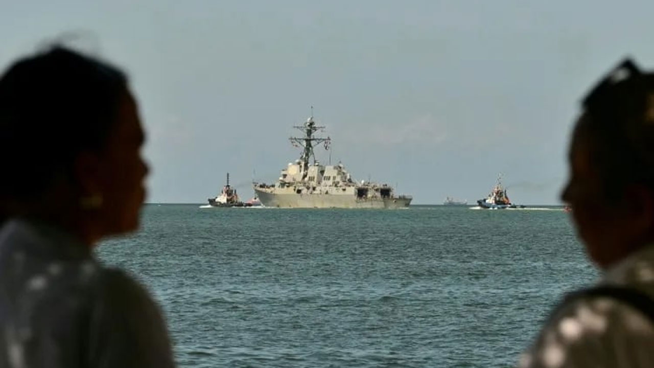 সতর্ক অবস্থানে ত্রিনিদাদ অ্যান্ড টোবাগোর সেনাবাহিনী