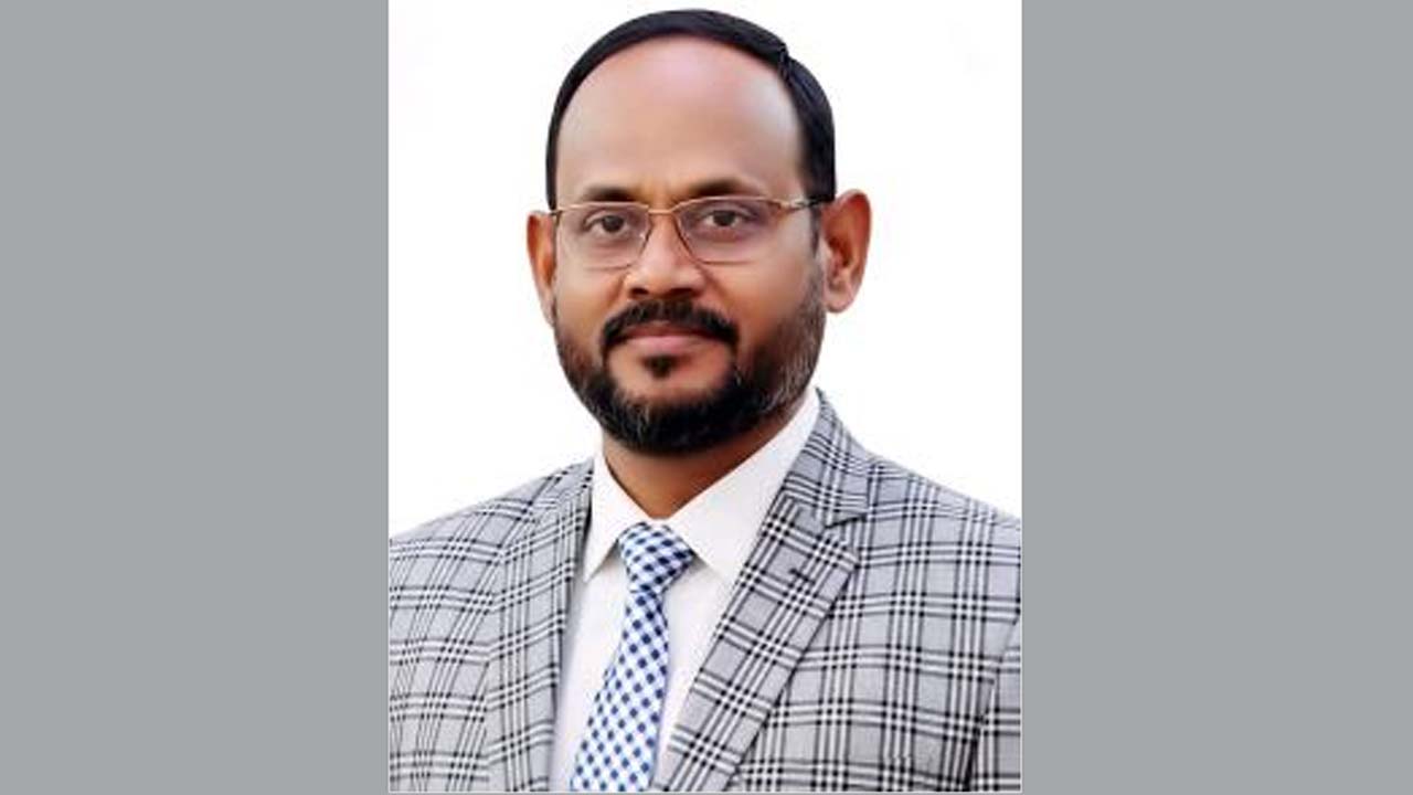 মৎস্য ও প্রাণিসম্পদ প্রতিমন্ত্রী সুলতান সালাউদ্দিন টুকু