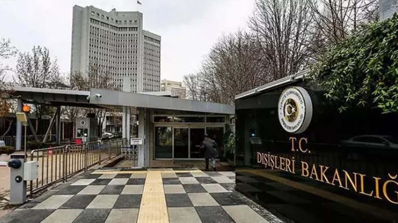 নিরাপত্তা ঝুঁকির কারণে তুরস্ক সরকার তাদের নাগরিকদের ইরাকে অপ্রয়োজনীয় ভ্রমণ না করার পরামর্শ দিয়েছে