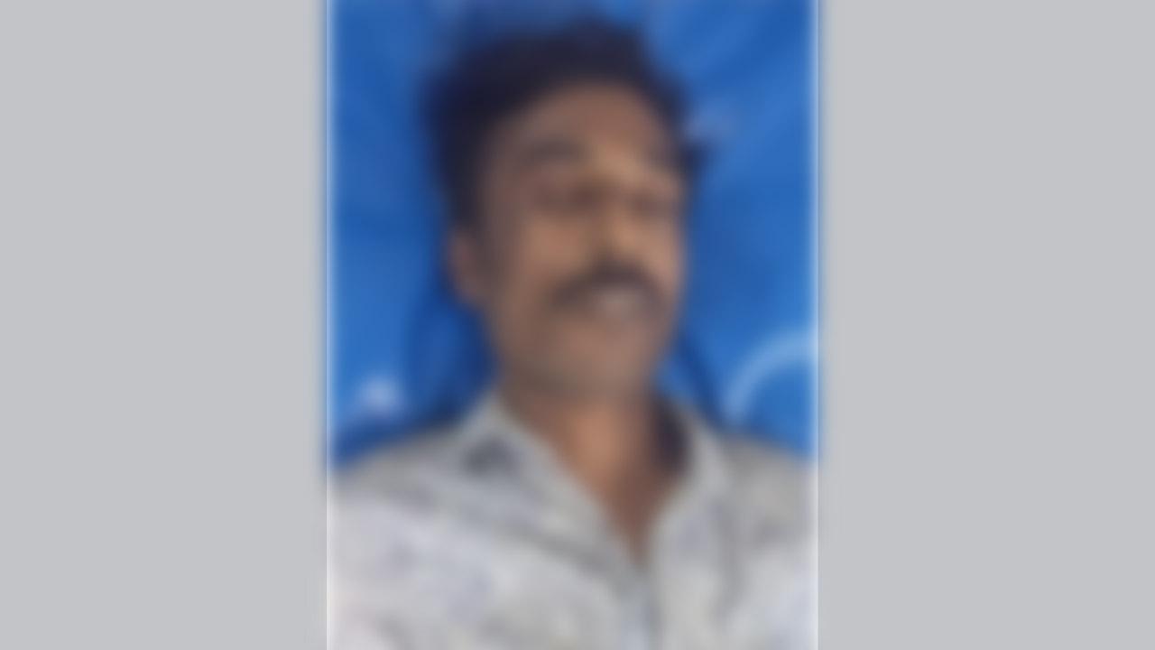 উখিয়ায় ভারী বর্ষণে মাটির ঘরের দেয়াল ধসে একজনের মৃত্যু