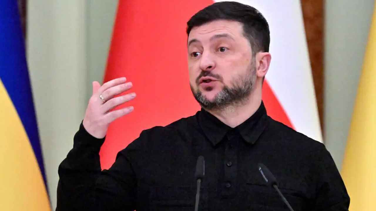 ইউক্রেনের প্রেসিডেন্ট ভলোদিমির জেলেনস্কি
