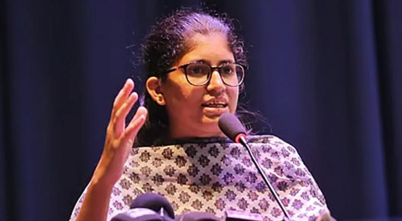 বৈষম্যবিরোধী ছাত্র আন্দোলনের সাবেক মুখপাত্র উমামা ফাতেমা