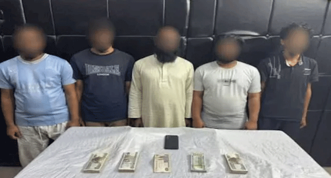 ছাত্রবেশী কিডনাপারদের খপ্পরে আল-আজহার