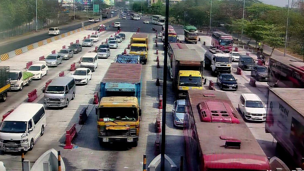 পদ্মাসেতুতে বেড়েছে যানবাহন চলাচল