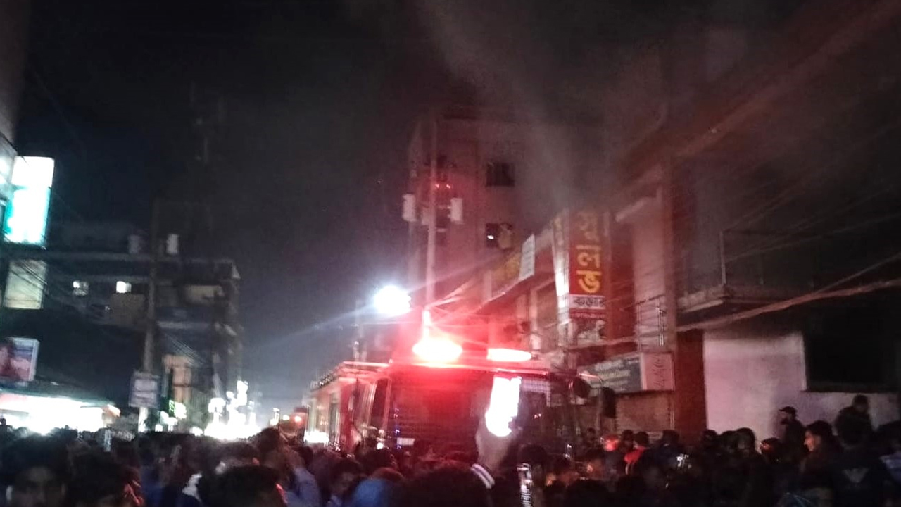 শ্রীমঙ্গলে মার্কেটে আগুন