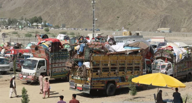 আফগান শরণার্থীরা নিজ নিজ প্রদেশে ফিরছেন।