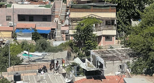 পূর্ব জেরুজালেমে আবাসিক ভবন গুঁড়িয়ে দিলো ইসরাইল