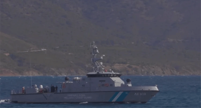 গ্রিসের উপকূলে নৌকা থেকে ১৭ অভিবাসীর লাশ উদ্ধার