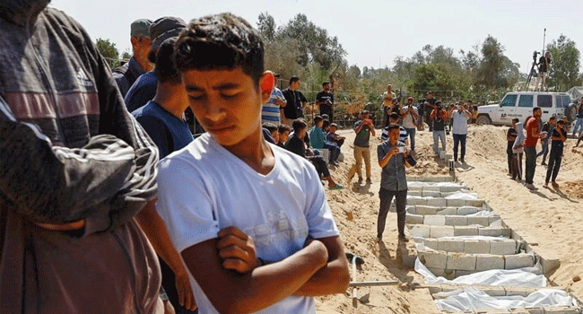 ফিলিস্তিনিদের লাশ