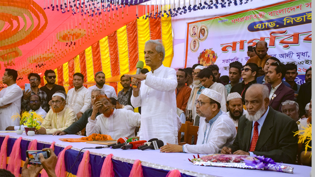 সংস্কৃতি মন্ত্রী নিতাই রায় চৌধুরী