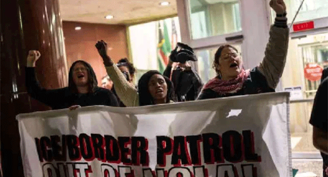 ১৯ দেশের নাগরিকদের অভিবাসন আবেদন স্থগিত করল যুক্তরাষ্ট্র