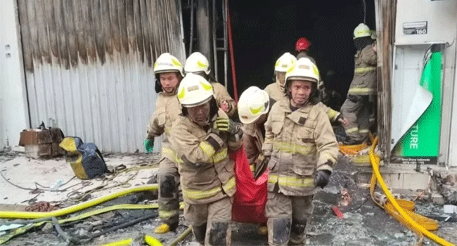 ইন্দোনেশিয়ার জাকার্তায় ভবনে আগুন, ২০ জনের প্রাণহানি