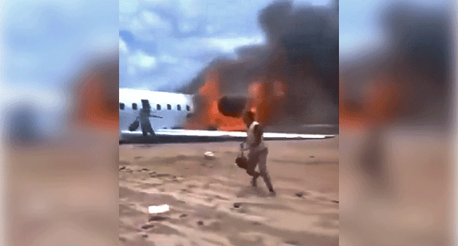 ডিআর কঙ্গোর বিমানবন্দরে যাত্রীবাহী বিমানে আগুন