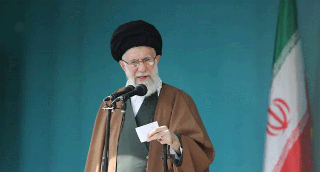 ইরানের সর্বোচ্চ নেতা আয়তুল্লাহিল উজমা সাইয়্যেদ আলী খামেনি