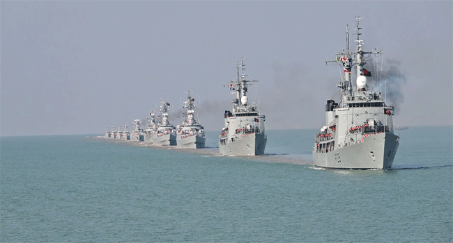 বঙ্গপোসাগরে নৌবাহিনীর মহড়া