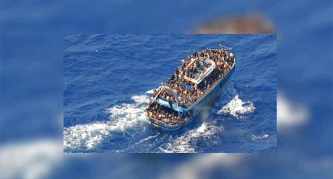 মালয়েশিয়া-থাই সমুদ্রসীমায় বাংলাদেশীসহ ৯০ অভিবাসীকে নিয়ে নৌকাডুবি