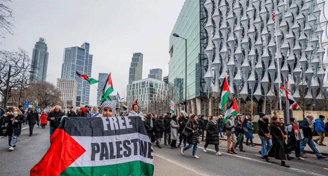 গাজায় ইসরাইলি গণহত্যার বিরুদ্ধে ইউরোপীয়দের প্রতিবাদ