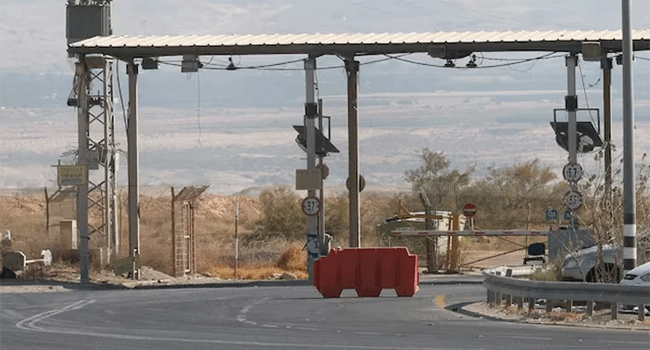 গাজায় ত্রাণ প্রবেশে জর্ডান সীমান্তের অ্যালেনবি ক্রসিং ফের খুলছে বুধবার