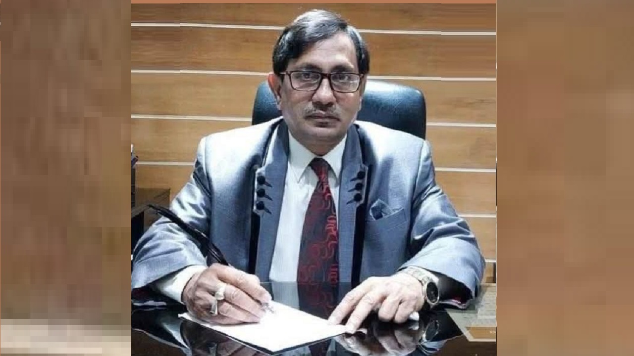 র‍্যাগিংয়ের পরিবর্তে গ্রুমিং প্রোগ্রাম, মাভাবিপ্রবি ভিসির ব্যতিক্রমী উদ্যোগের প্রশংসা