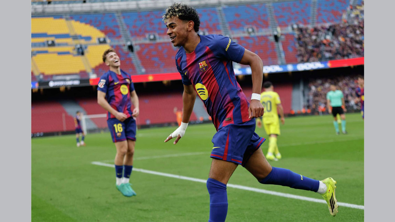 ক্যারিয়ারের প্রথম হ্যাটট্রিক করেছেন লামিন ইয়ামাল