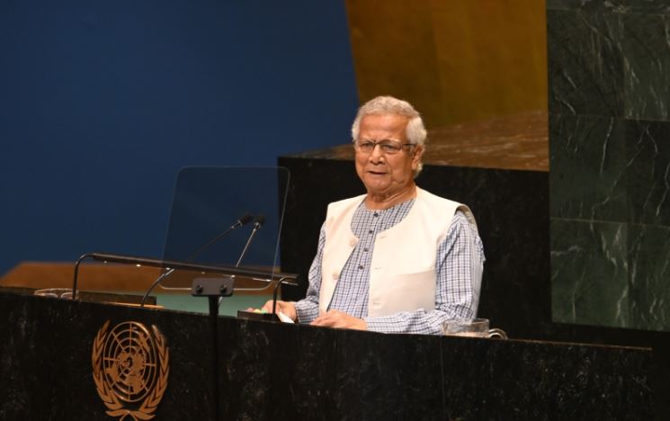 প্রধান উপদেষ্টা অধ্যাপক ড. মুহাম্মদ ইউনূস