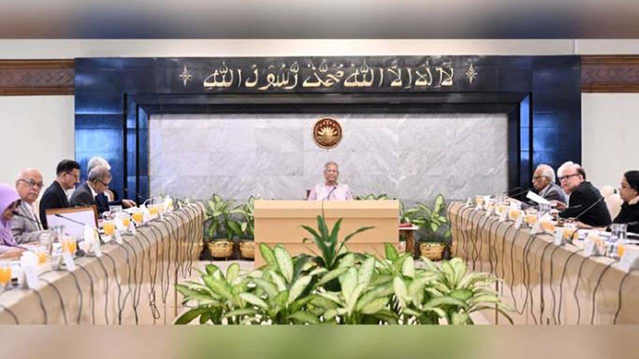 বৈঠকে সভাপতিত্ব করছেন প্রধান উপদেষ্টা অধ্যাপক ড. মুহাম্মদ ইউনূস