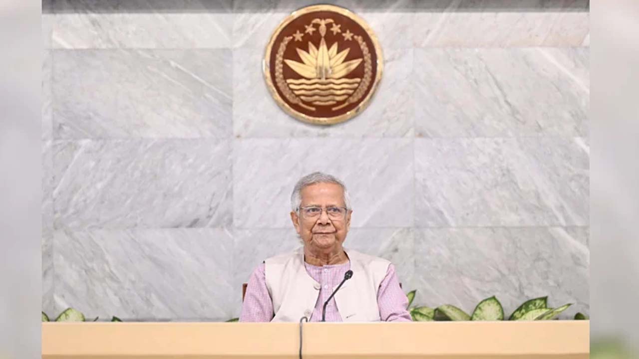 প্রধান উপদেষ্টা অধ্যাপক মুহাম্মদ ইউনূস