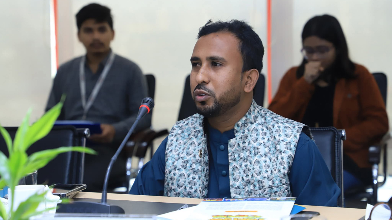 আবু হানিফ