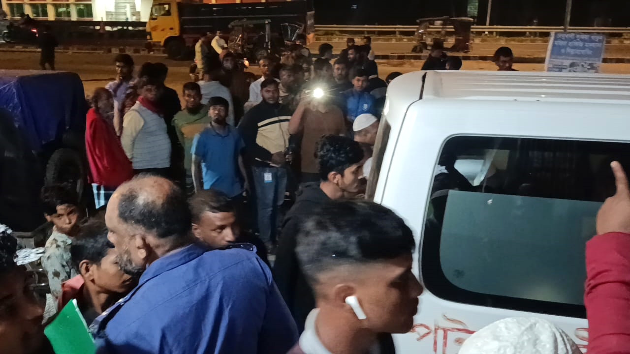 সড়ক দুর্ঘটনায় মোটরসাইকেলচালক নিহত