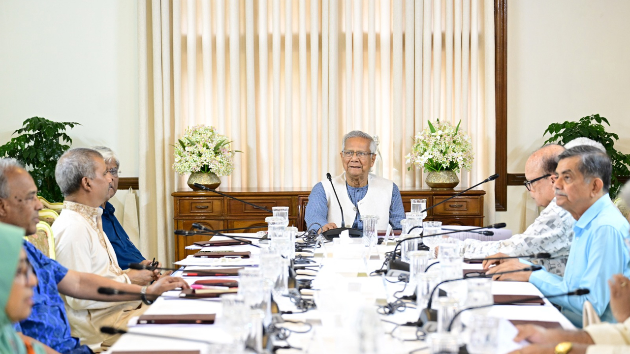 উপদেষ্টা পরিষদের বৈঠক