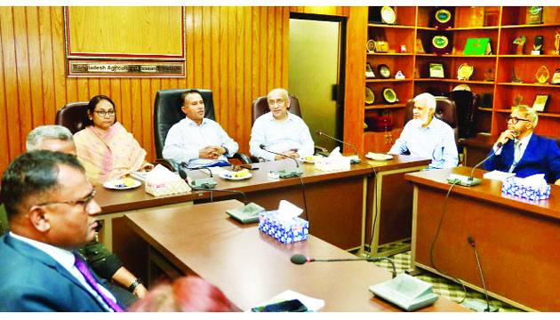 হাইকোর্টের বিচারপতির বারি পরিদর্শন