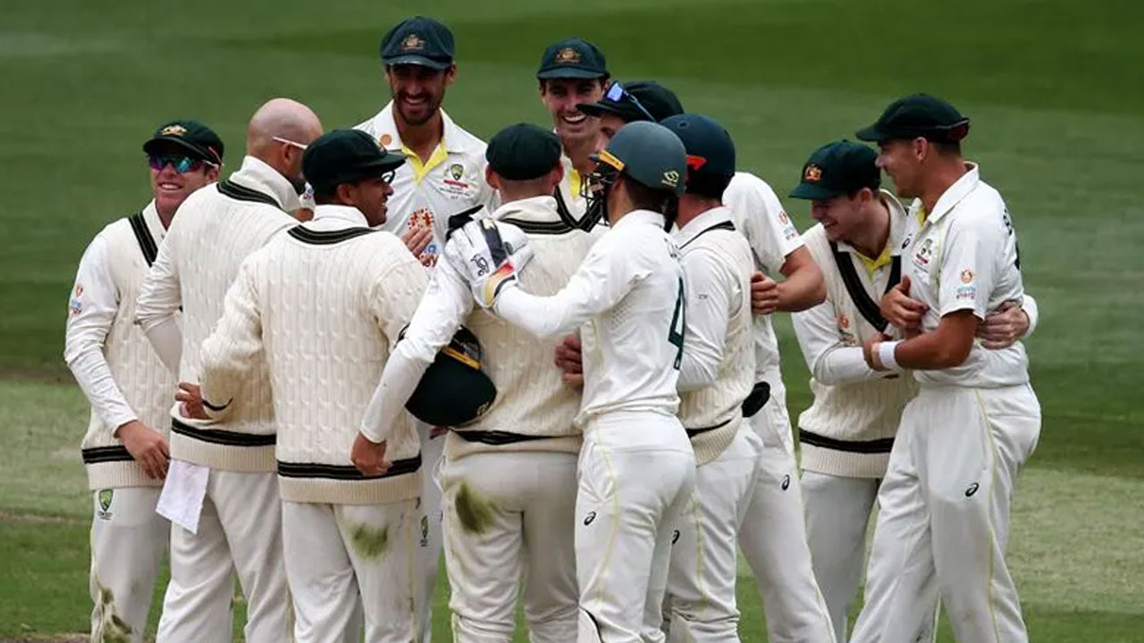 অ্যাশেজের প্রথম টেস্টের জন্য দল ঘোষণা করেছে অস্ট্রেলিয়া