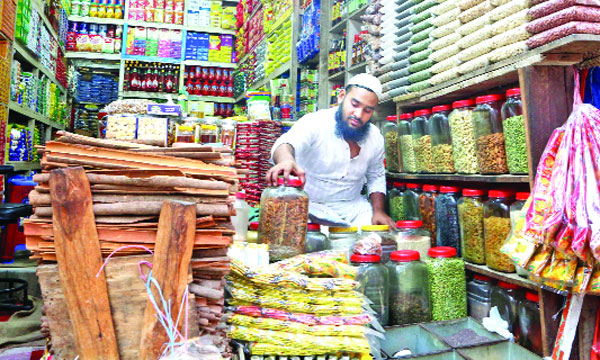 মসলার আমদানি মূল্যের সাথে বাজার দরের বড় ফারাক