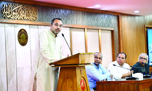 তেজগাঁওয়ে প্রধানমন্ত্রীর কার্যালয়ে প্রেস ব্রিফিং করেন মুখপাত্র মাহদী আমিন : পিএমও