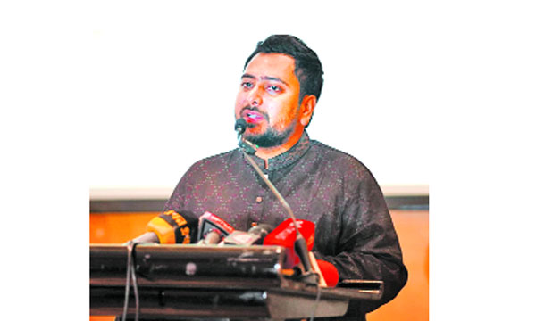 জুলাই সনদ নিয়ে বিএনপি সরকার ছলচাতুরি করছে : 	নাহিদ ইসলাম
