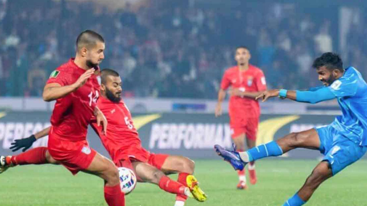 আজ ভারতের বিপক্ষে মাঠে নামবে বাংলাদেশ