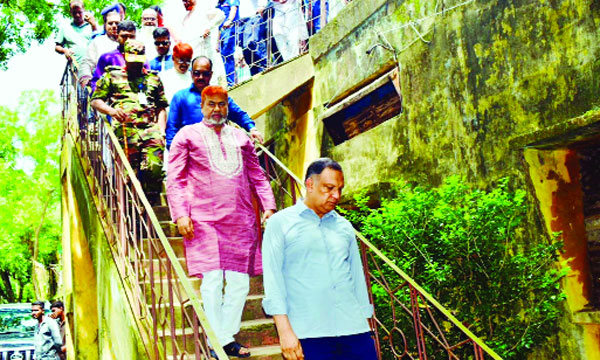 টাঙ্গাইল কটন মিল পরিদর্শন করেন প্রতিমন্ত্রী মো: শরীফুল আলম : নয়া দিগন্ত