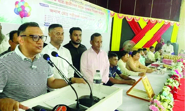 কুলিয়ারচরে পুরস্কার বিতরণ অনুষ্ঠানে বক্তব্য রাখেন বস্ত্র ও পাট প্রতিমন্ত্রী মো: শরীফুল আলম : নয়া দিগন্ত