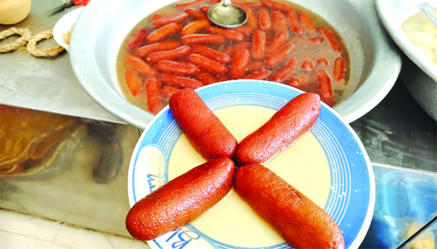 খাঁটি দুধের ছানা ও বিশুদ্ধ ঘিয়ে তৈরি পানতোয়া মিষ্টি : নয়া দিগন্ত