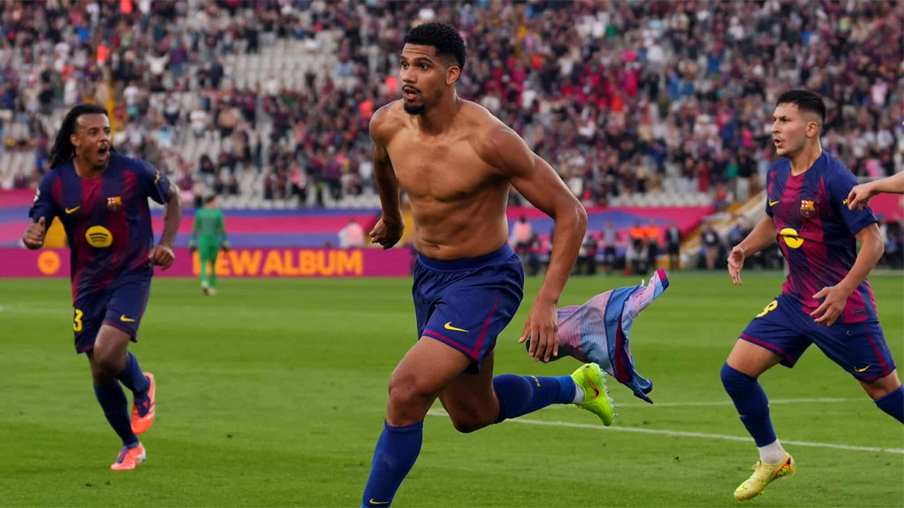 জিরোনাকে ২-১ ব্যবধানে হারিয়েছে বার্সেলোনা