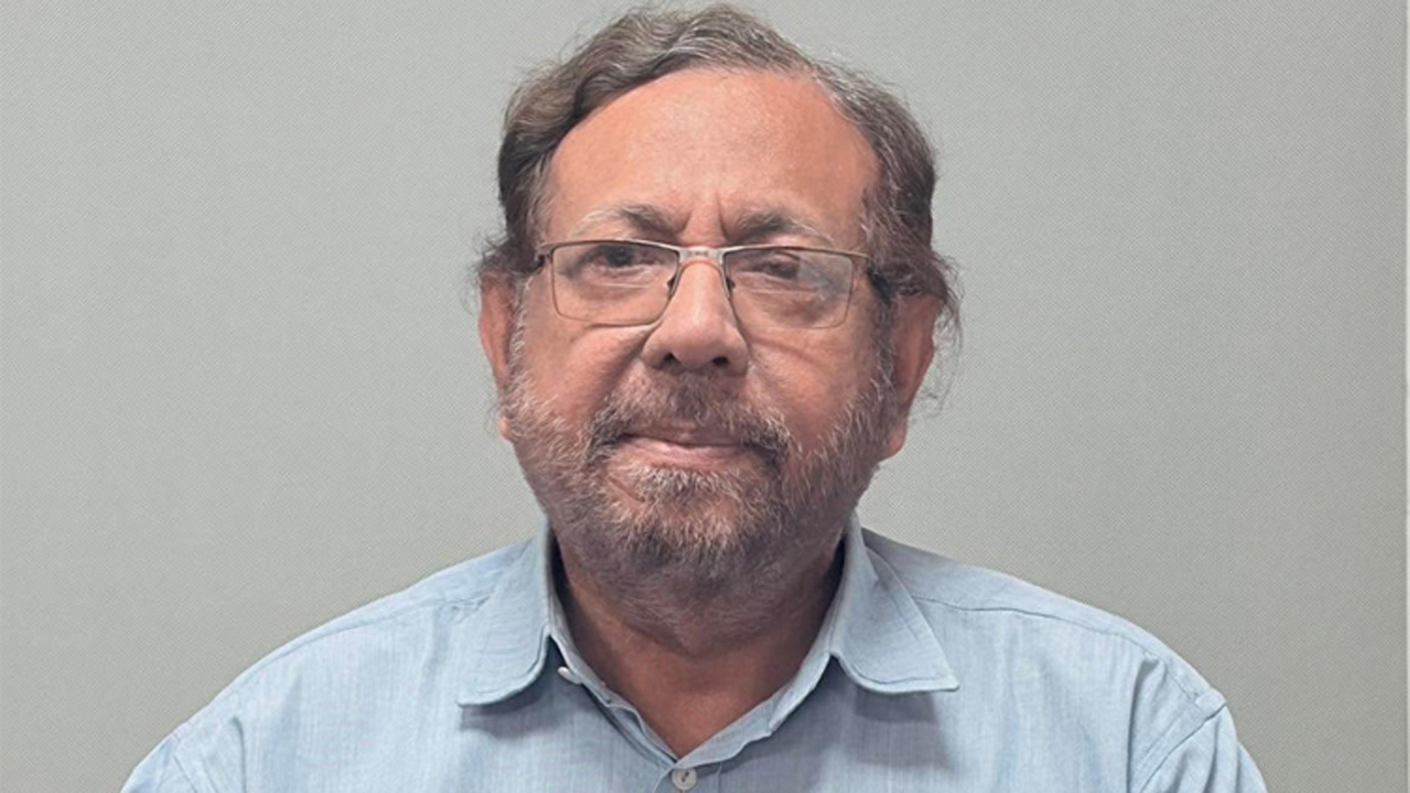 বিসিপিএস এর কার্যনির্বাহী কমিটির সভাপতি ডা: মওদুদ হোসেন আলমগীর