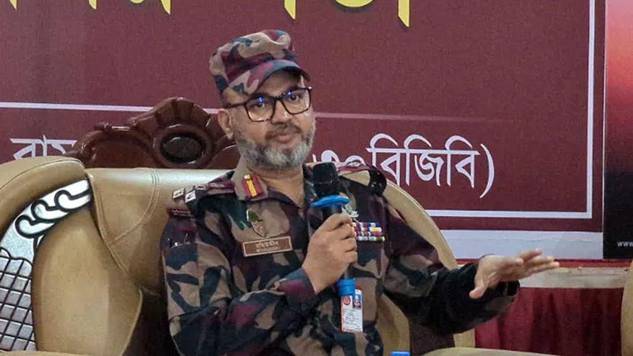 বিজিবি রামু সেক্টর কমান্ডার কর্নেল মোহাম্মদ মহিউদ্দিন আহমেদ