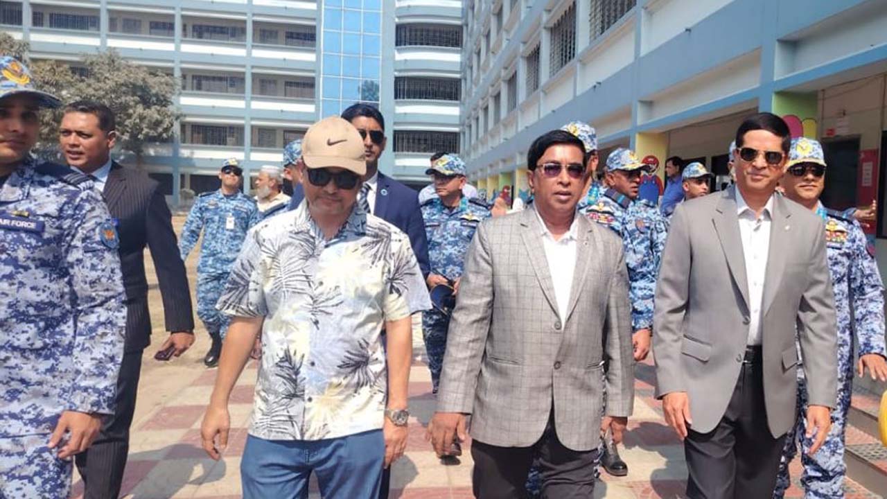 এমন উৎসবমুখর ভোট ছোটবেলায় দেখেছিলাম
