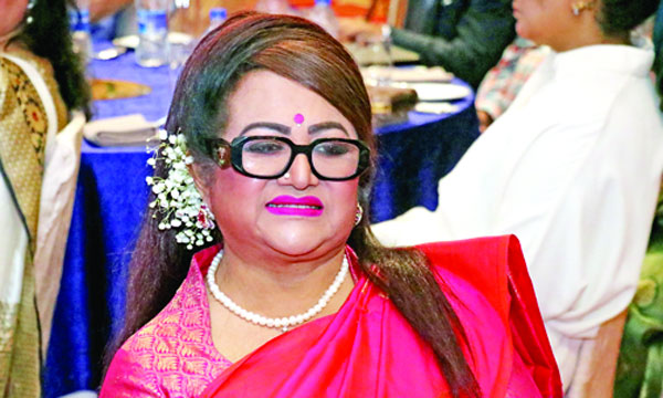 আনন্দ মেলা অ্যাওয়ার্ডে আজীবন সম্মাননা পাচ্ছেন ববিতা